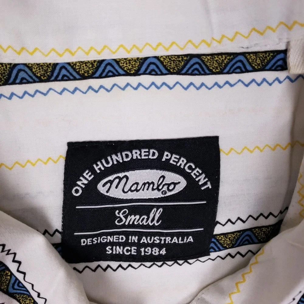Mambo Shirt Mens S Short Sleeve Button Down White Tribal Geometric Surf Beach